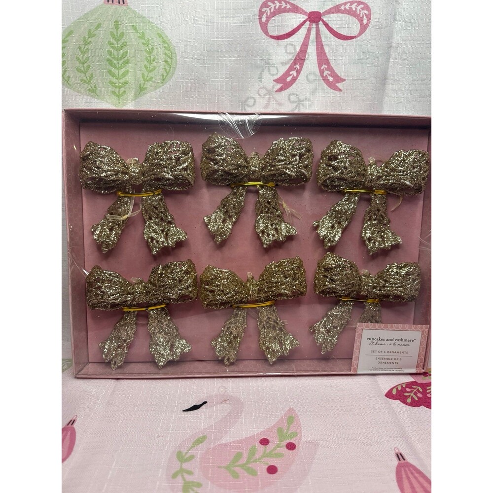 Cupcakes & Cashmere Bow Ornaments